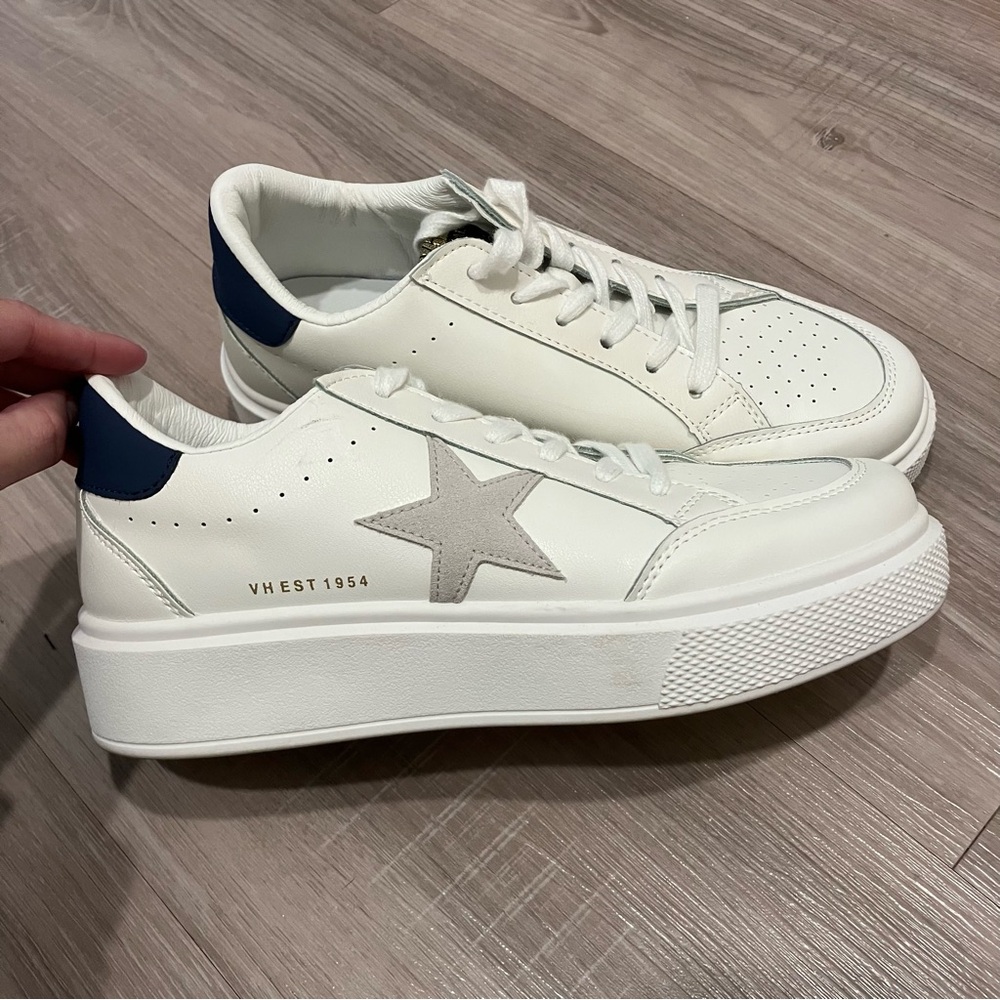 Vintage Havana Sneakers